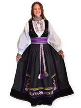 Last inn bildet i Galleri-visningsprogrammet, Komplett Beltestakk