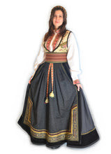 Last inn bildet i Galleri-visningsprogrammet, Beltestakk